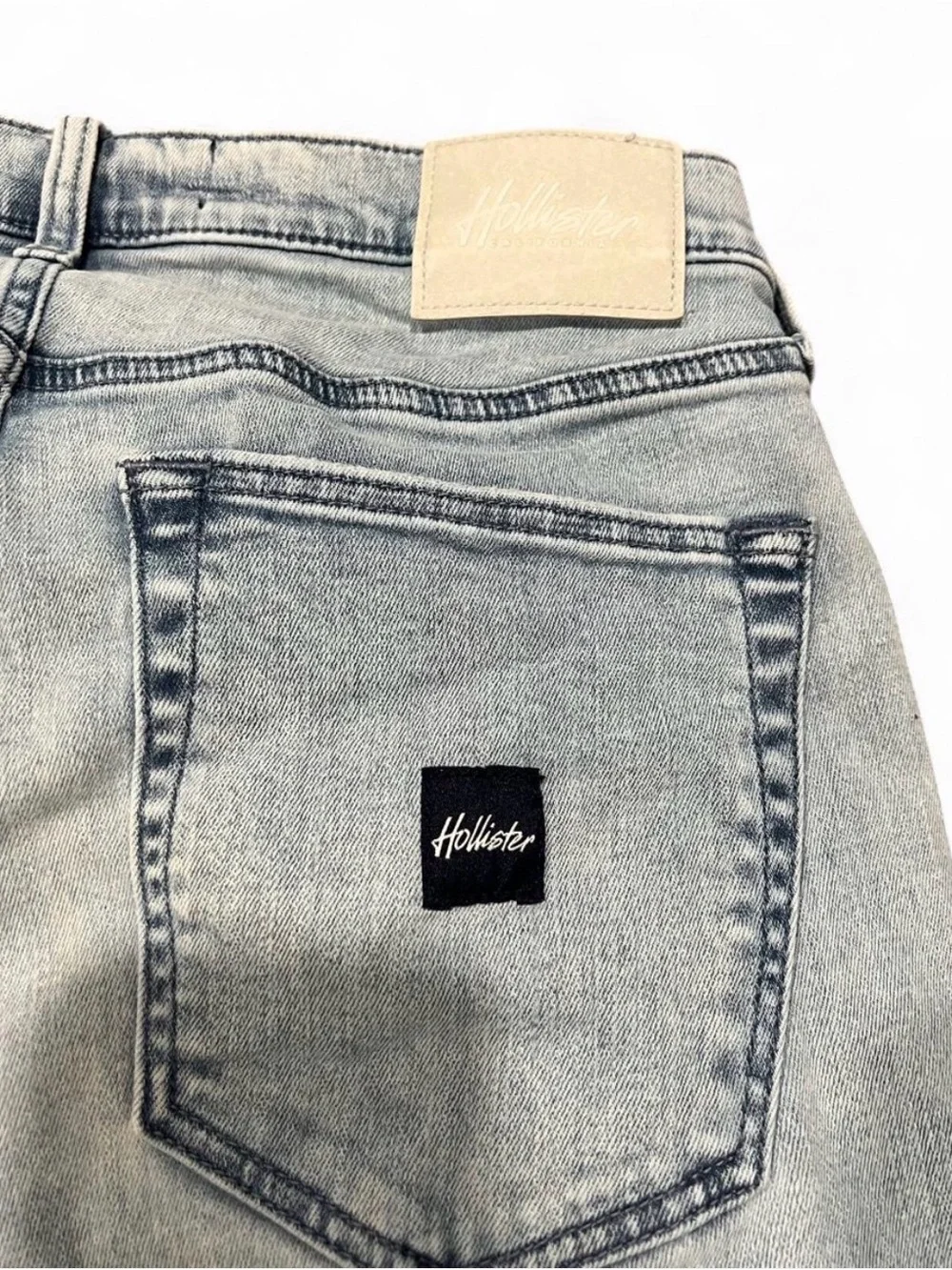 Light Blue Distressed Men’s Skinny Jeans